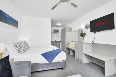 Bayscape Studio Glenelg - Accommodation Search 4