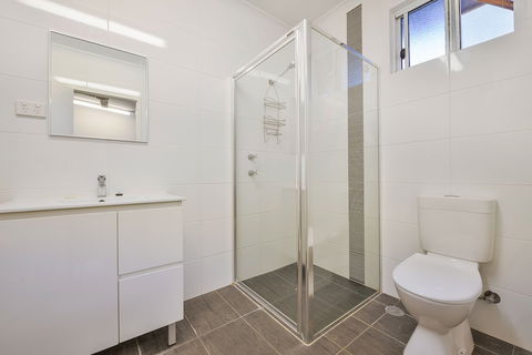 Getaway Villas Unit 38 6 - Accommodation Search 6