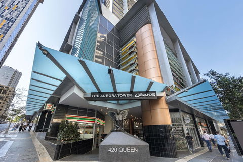 Oaks Aurora Tower - Accommodation Search 4