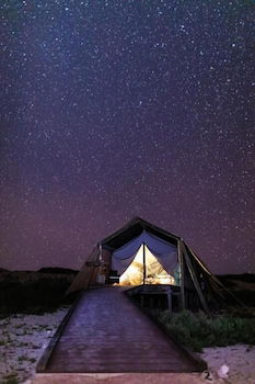 Sal Salis - Accommodation Search 2