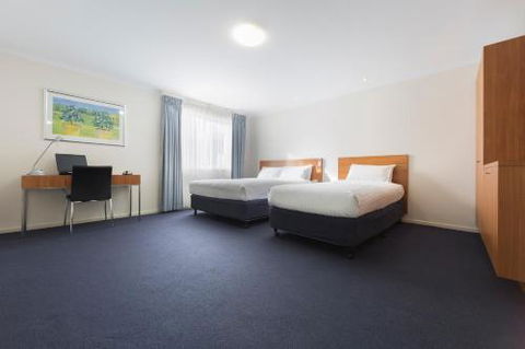 Premier Hotel & Apartments - Accommodation Search 6