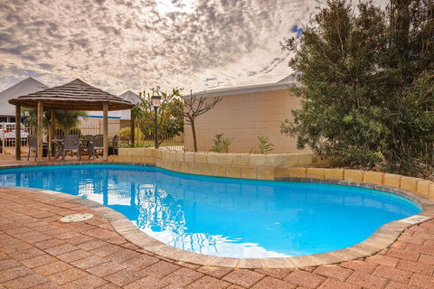 Osprey Holiday Village Unit 123 - Accommodation Search 0