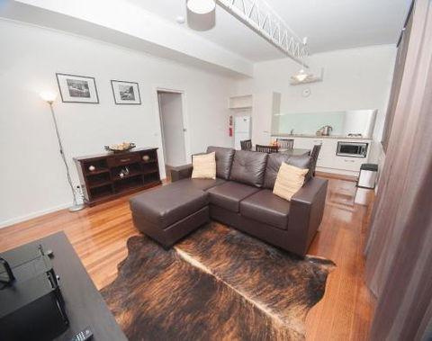 Harmony At Tower Hill Apartment - Accommodation Search 1