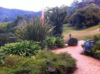 Rossmount Rural Retreat - Accommodation Search 0