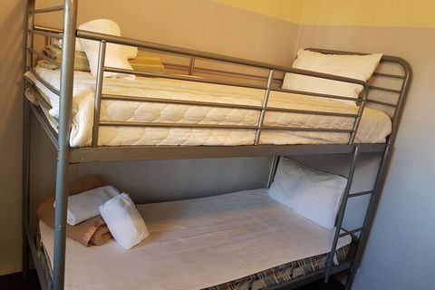 El Lago Waters Tourist Park - Accommodation Search 5