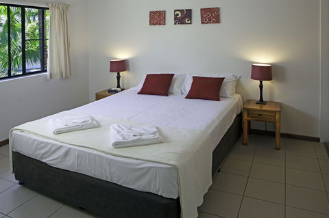Palms At Trinity - Accommodation Search 5