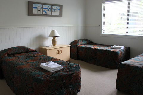 Sanctuary Lakes Fauna Retreat - Accommodation Search 6