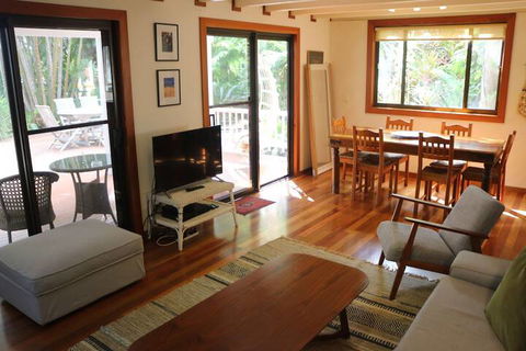 A Beach House At Byron - Accommodation Search 6