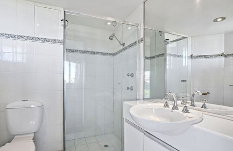 Oceanside Resort - Accommodation Search 1