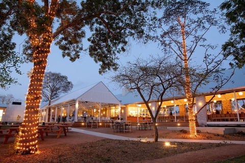 Camden Valley Inn - Accommodation Search 0