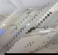 Brighton on Broadwater Shores - Accommodation Search