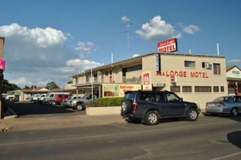 A & A Lodge Motel Emerald - Accommodation Search 0