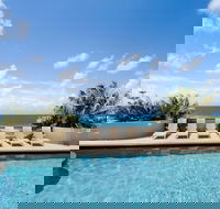 Clubb Coolum Beach Resort - Accommodation Search