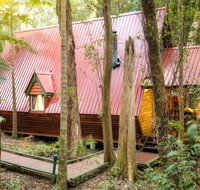 The Mouses House Rainforest Retreat