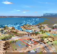 Kennedy Holiday Villas