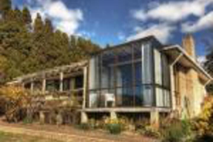 Austins Ferry TAS Accommodation Search