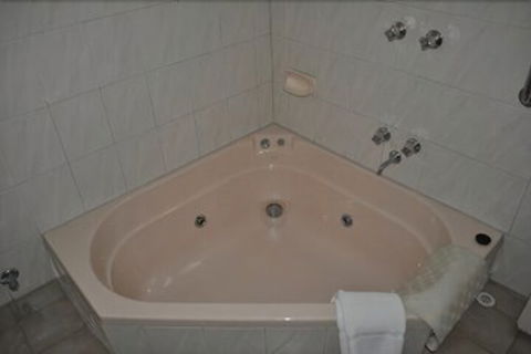 Nunawading Motor Inn - Accommodation Search 7