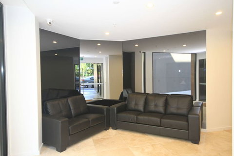 RNR Serviced Apartments North Melbourne - Accommodation Search 2
