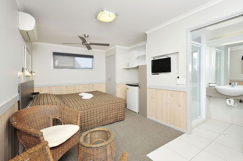 NRMA Sydney Lakeside Holiday Park - Accommodation Search 5