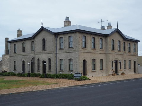 The Customs House B&B - Accommodation Search 1