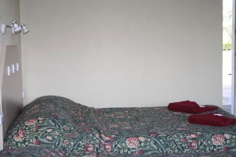 Tenterfield Motor Inn - Accommodation Search 4