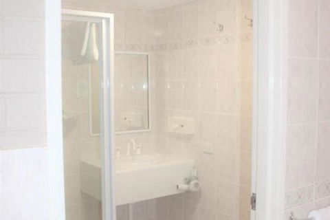 Canowindra Riverview Motel - Accommodation Search 7