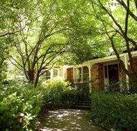 Leura Camellias - Accommodation Search