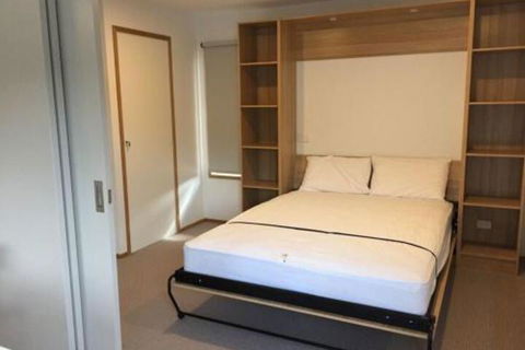 Studio 13 - Accommodation Search 2
