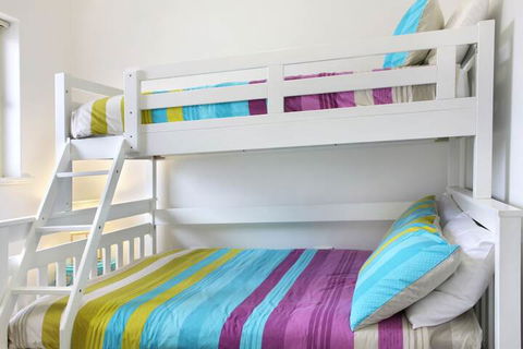 Seaview Sunset Holiday Apartments - Accommodation Search 5