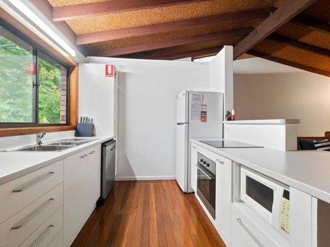 Ocean Mist House - Accommodation Search 6