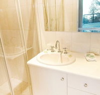 Baudin House - Accommodation Search