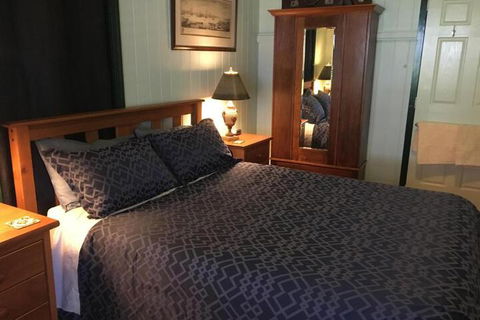 Pitstop Lodge Guesthouse B & B - Accommodation Search 6