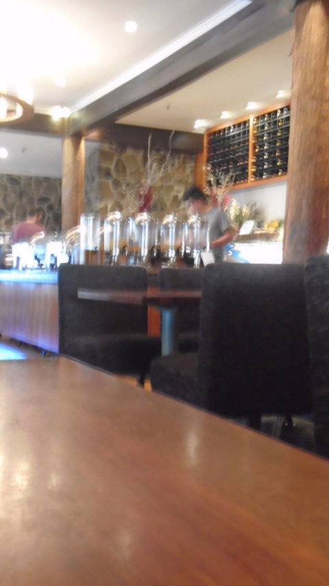 Highland Restaurant - Accommodation Search 4