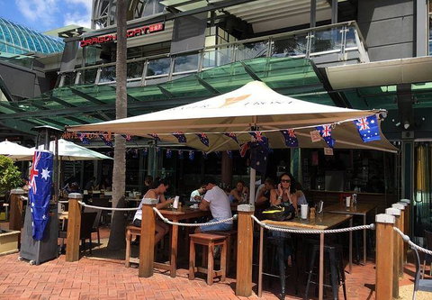 Waterfront Grill - Accommodation Search 6
