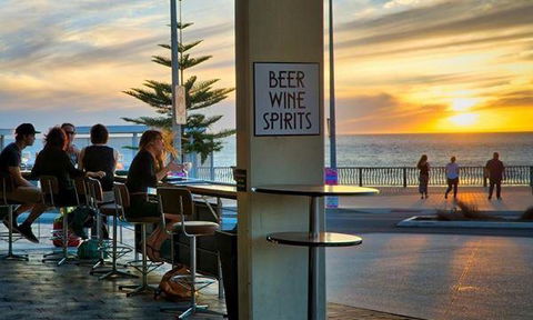 NINE 50 Restaurant & Bar - Accommodation Search 1