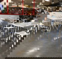 Hardware Cafe - Accommodation Search