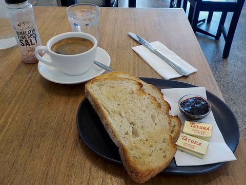 Co Cafe - Accommodation Search 0
