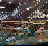 Royal Oak Hotel - Accommodation Search