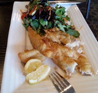 Restaurant at D'Olive Quality Suites - Accommodation Search