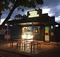 Truck Stop Deluxe - Accommodation Search