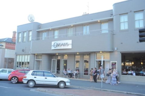 Oscar's Hotel And Cafe Bar - Accommodation Search 0