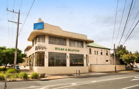 Royal FTG Hotel - Accommodation Search 0