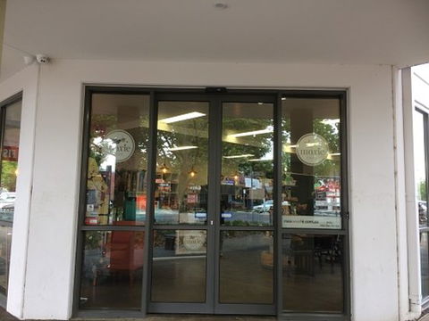 Moxie Cafe - Accommodation Search 0