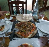 Eildon Woodfire Pizza - Accommodation Search
