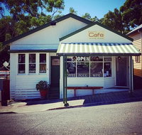 Gibsons Cafe  Larder - Accommodation Search