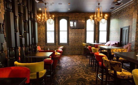 Firehouse Hotel - Accommodation Search 6