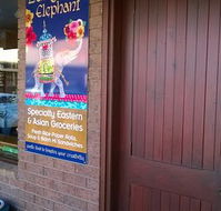 Laughing Elephant - Accommodation Search