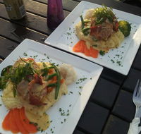 Pelican's Wharf Family Restaurant - Accommodation Search