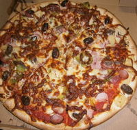 Quinny's Pizza  Pasta - Accommodation Search