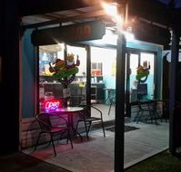 Two Mates Takeaway - Accommodation Search